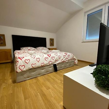 Rok Villa Tesanj Luaran gambar